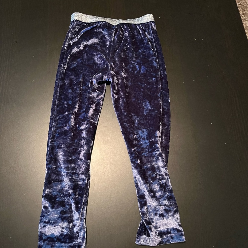Blue Crushed Velvet Girls Leggings with Double Bows on Ankles & Silver Waistband - Picture 5 of 9